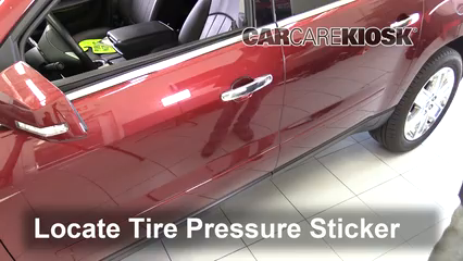 2017 GMC Acadia Limited 3.6L V6 Tires & Wheels Check Tire Pressure